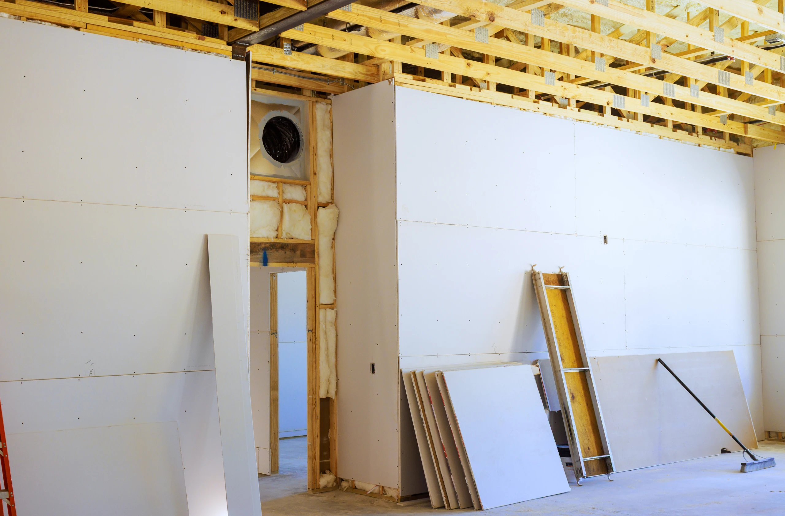 Trockenbau – Ständerwerk und Beplankung im Innenausbau
